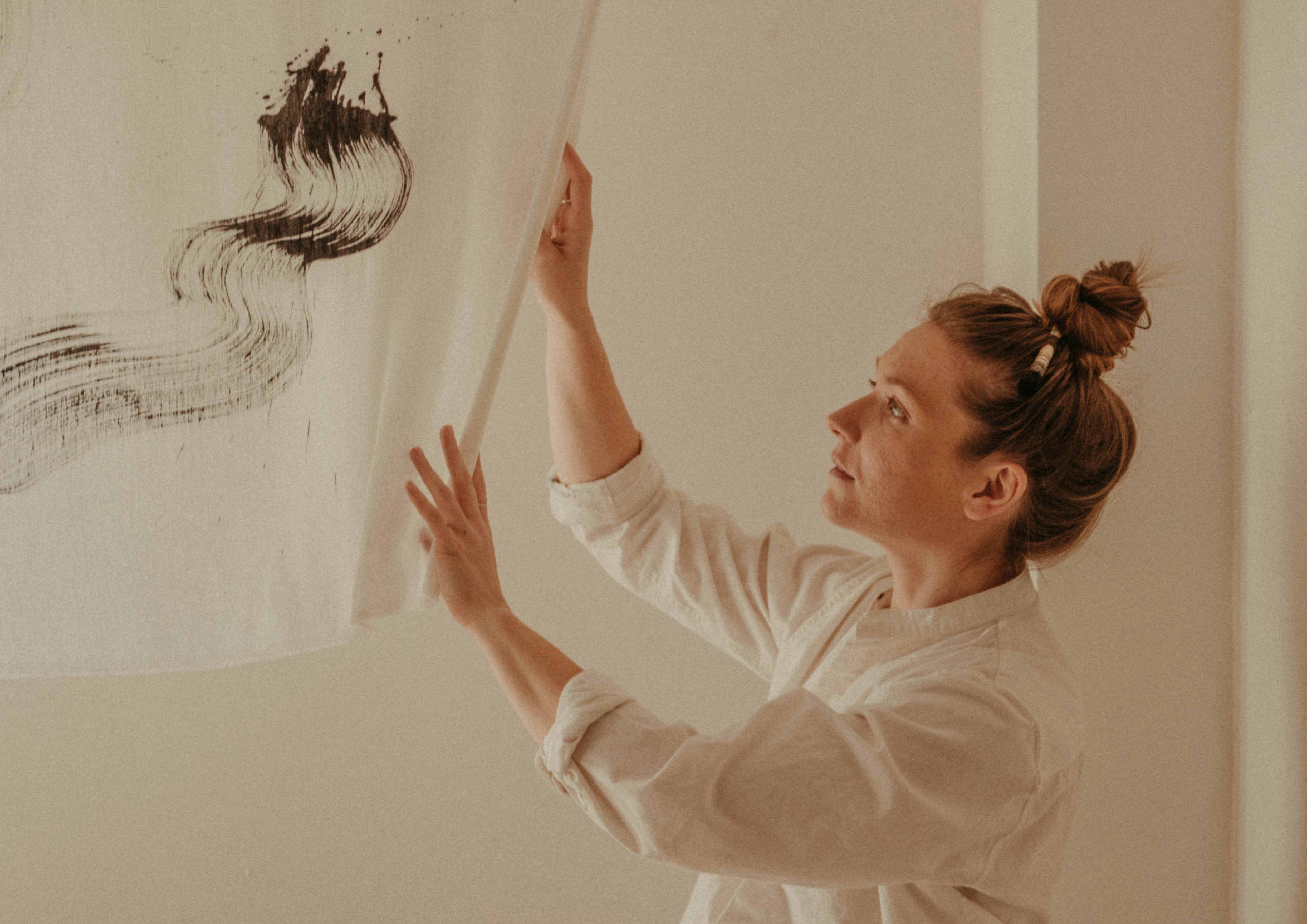 Mimi Robi In the Studio with Mimi Robson | TOAST Magazine