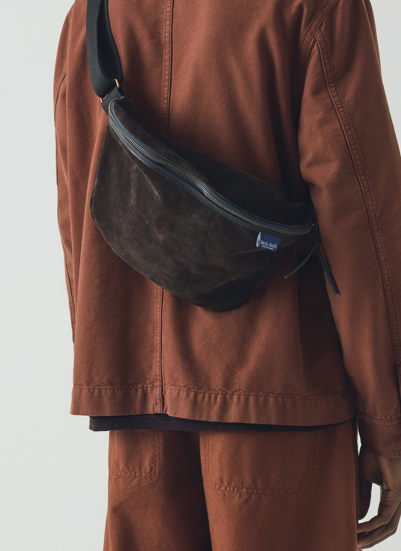 Bleu De Chauffe Large Suede Cross Body Bag | Dark Brown