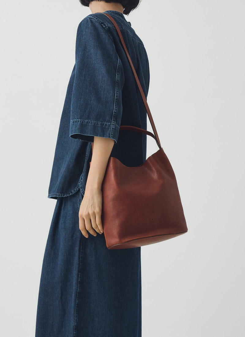 Il Bisonte Leather Bucket Bag | Sepia