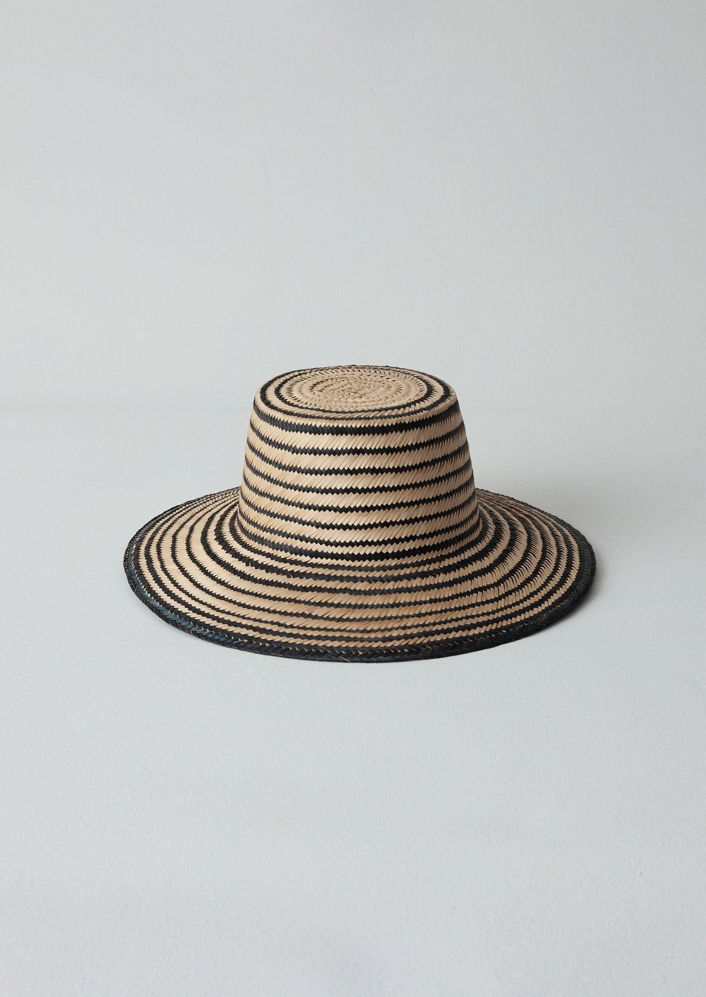 Guanabana Straw Hat | Black/Natural