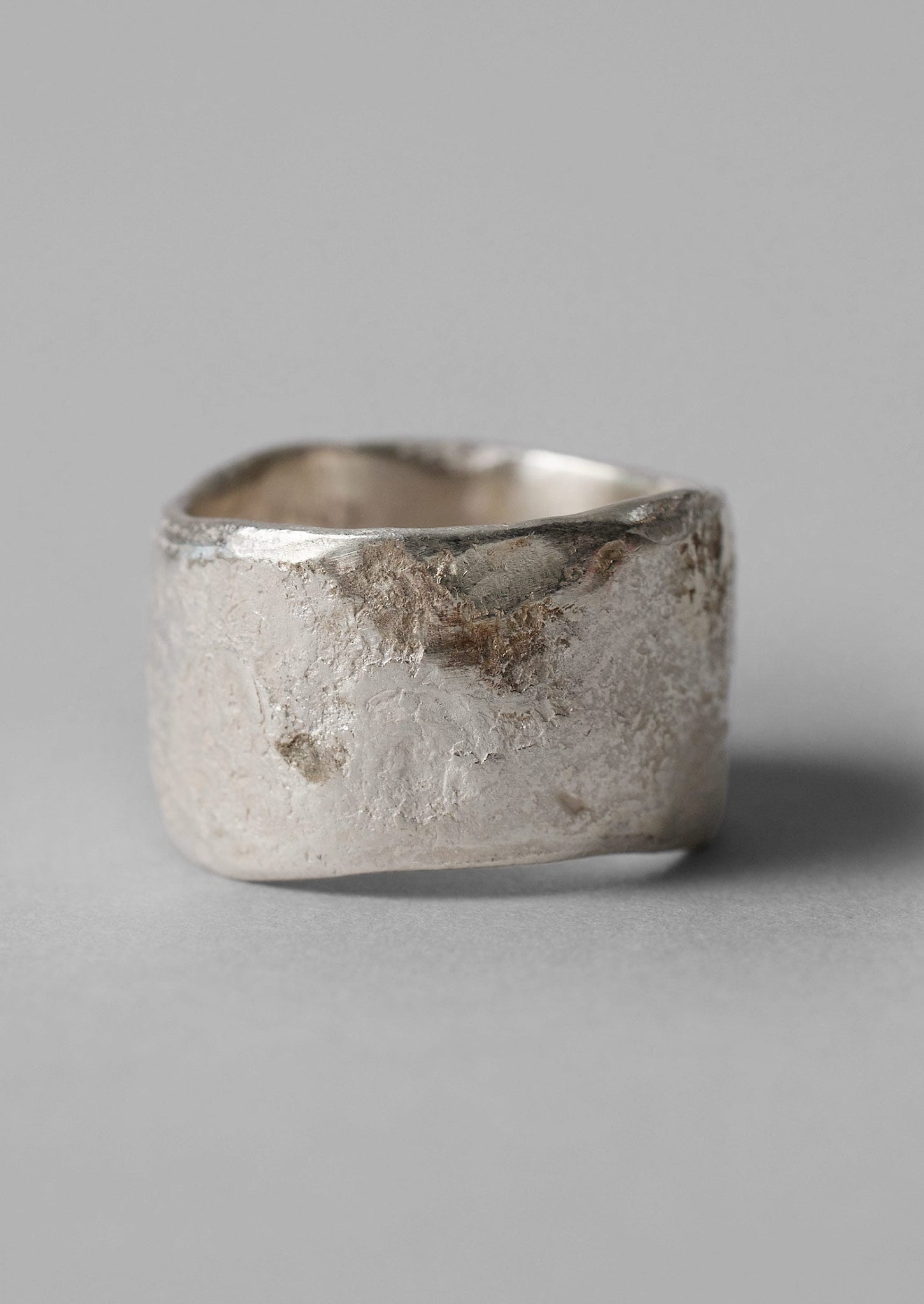 Emily Nixon Sculptural Rock Ring | Silver