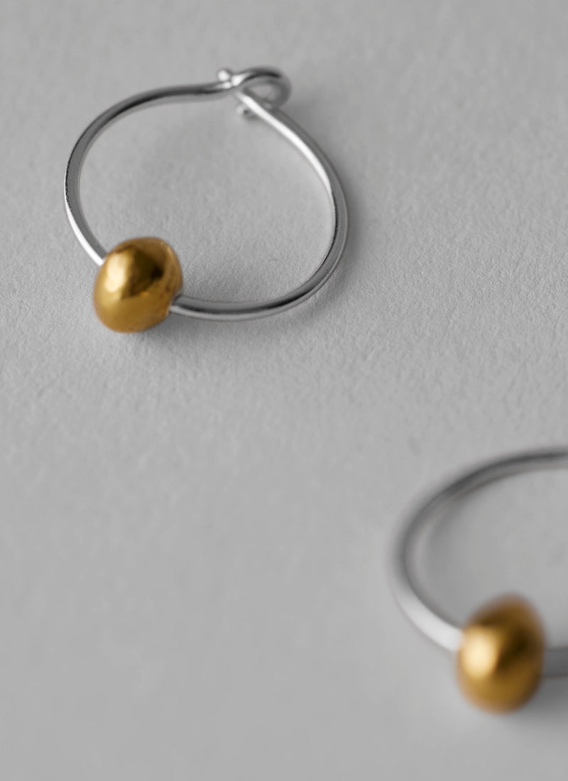Sally Lacock Seed Hoop Earrings | Silver/Gold