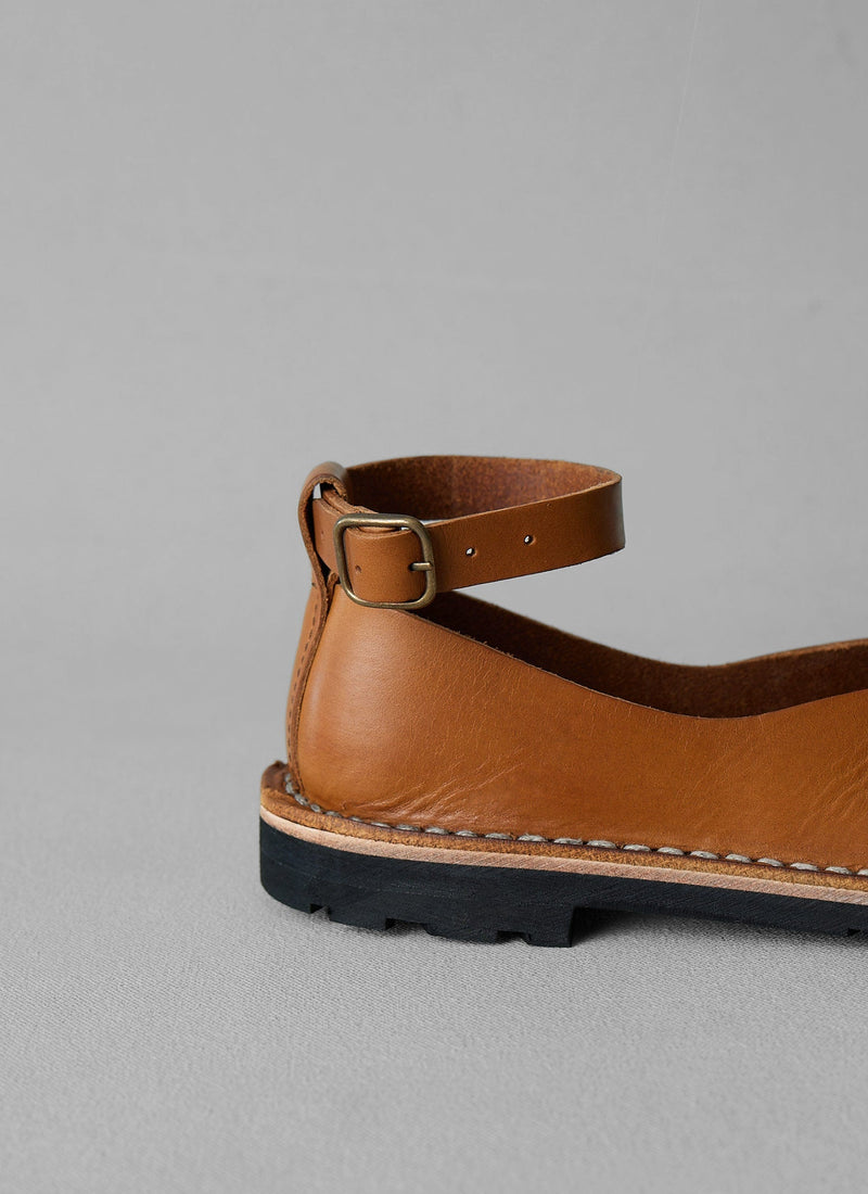 Steve Mono Artisanal Pumps | Tan