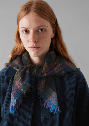 Stellar Boiled Wool Check Scarf | Oil Green