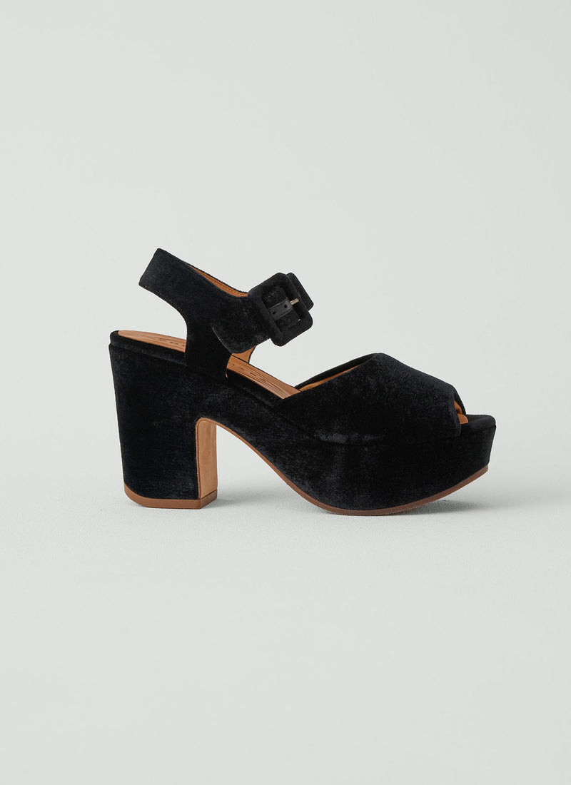 Chie Mihara Velvet Heels | Black