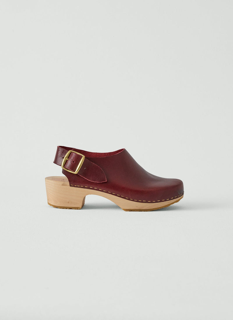 Kit Clogs Kit and Clogs Studio Chef Clogs | Chestnut Red | TOAST