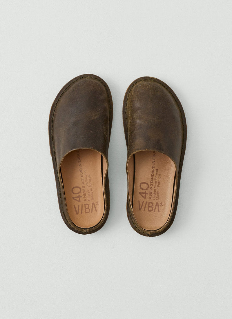 Vibae Roma Waxed Suede Mules | Olive