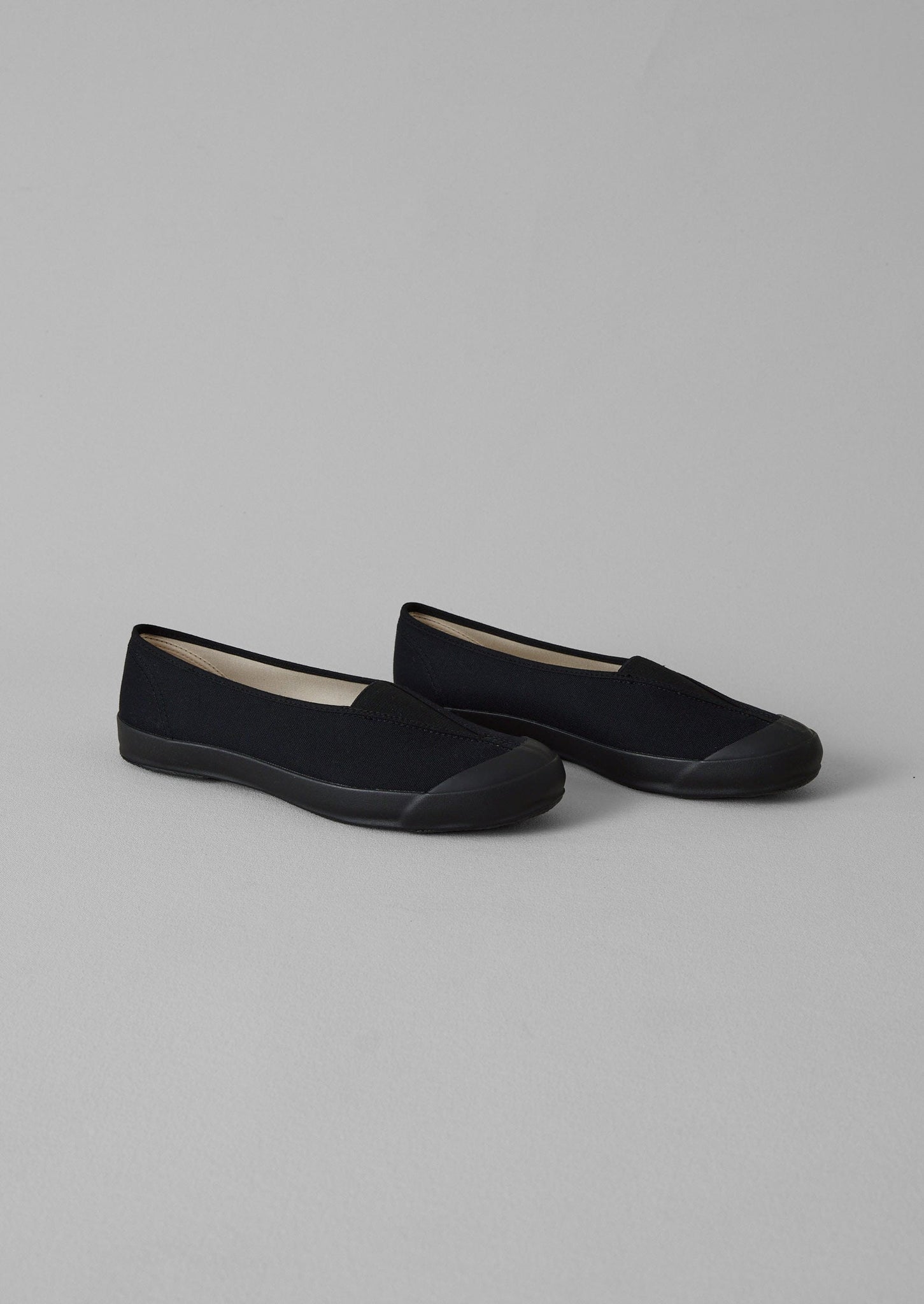Moonstar Cotton Pumps | Black
