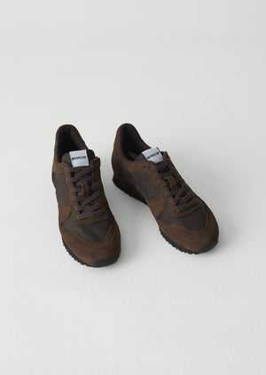 Novesta Marathon Trainers | Bitter Chocolate
