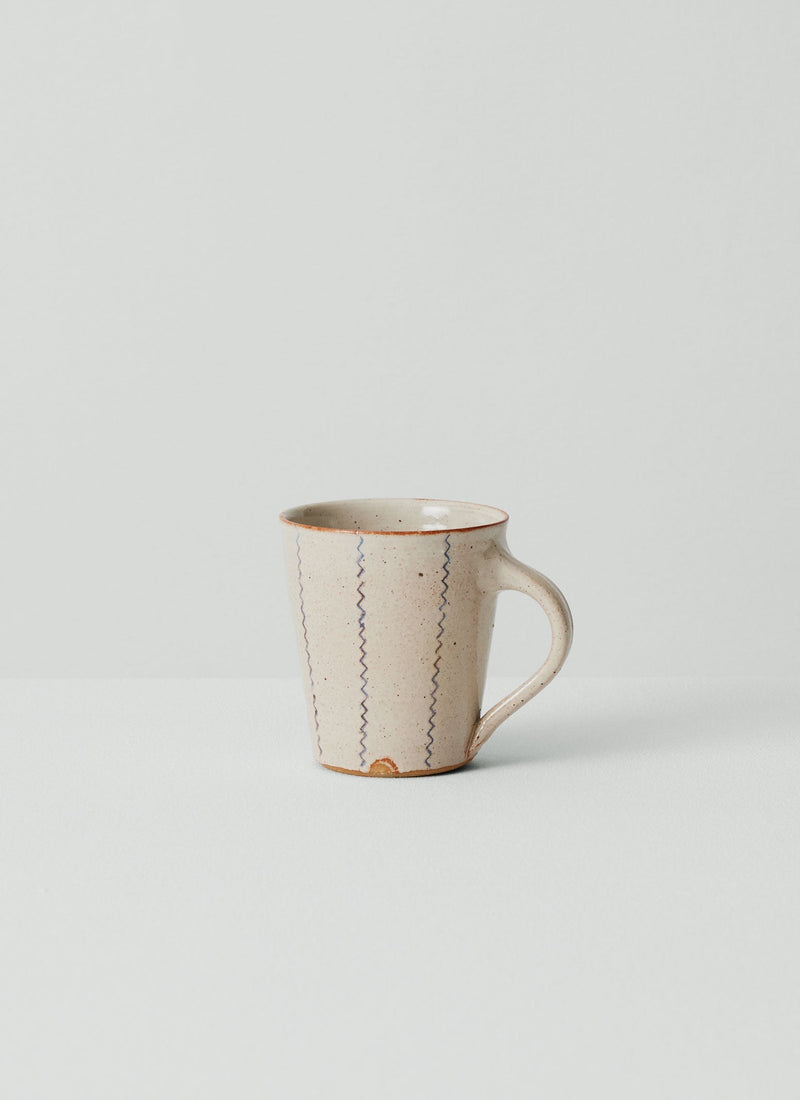 Gilliflower Pottery Zig Zag Mug | Cream