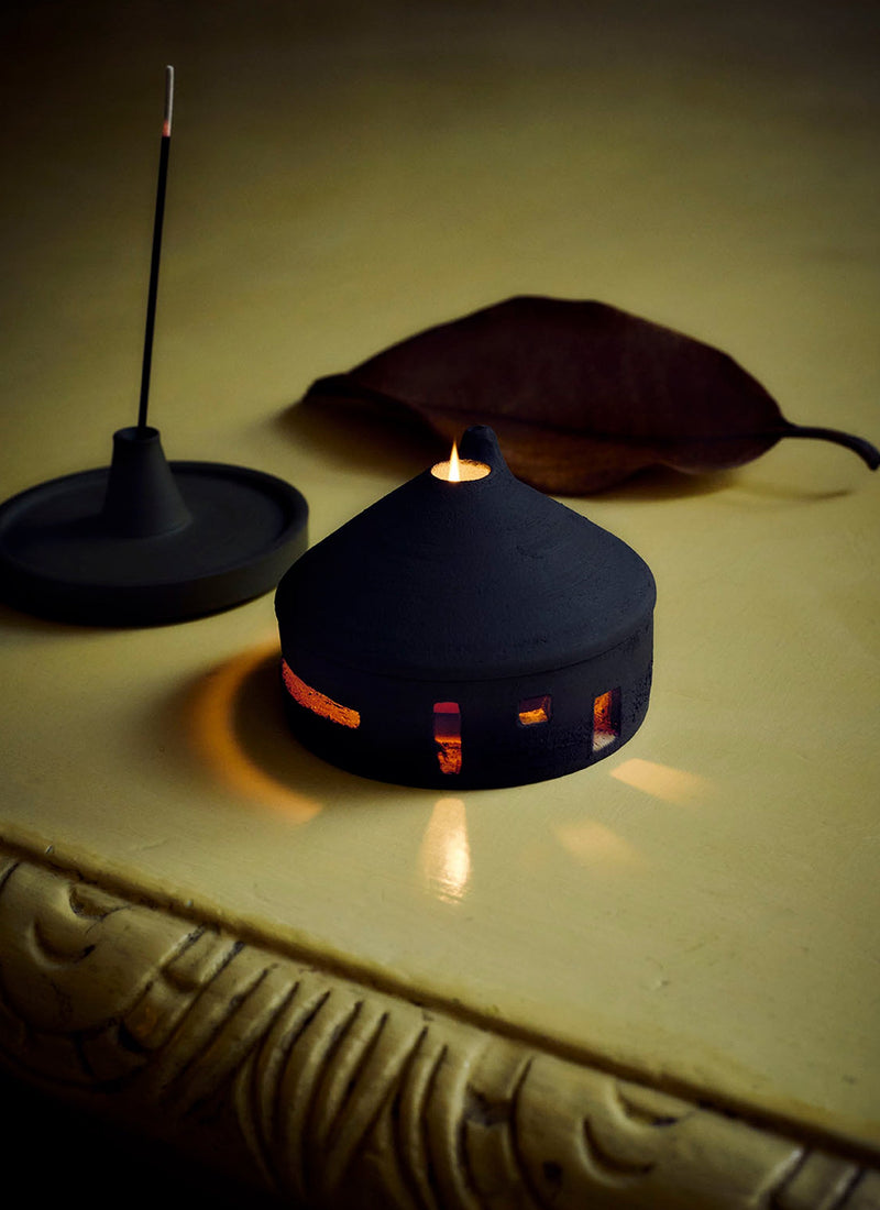 Carrick Ceramics Tealight Bothy | Vulcan Black