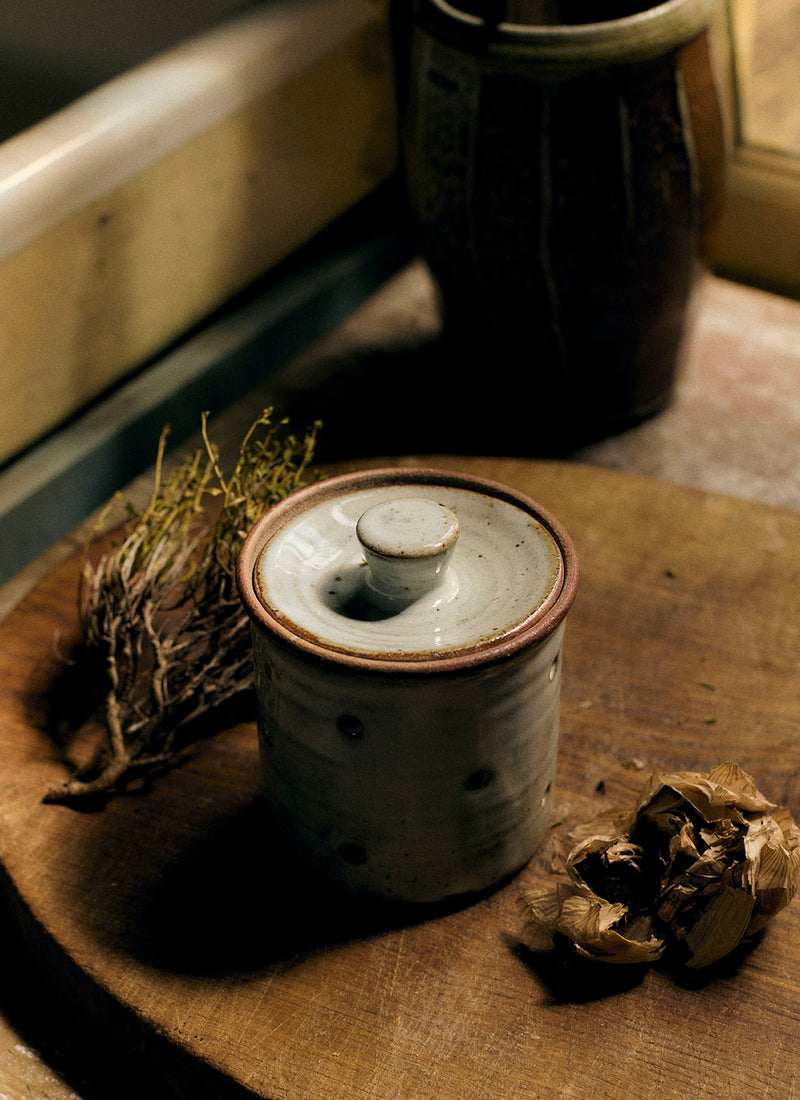 Leach Pottery Garlic Pot | Blue Nuka