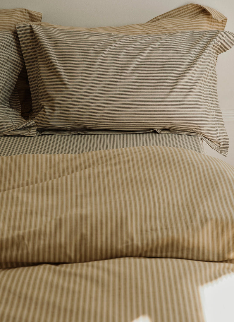 Ticking Stripe Cotton Oxford Pillowcase | Ecru/Graphite