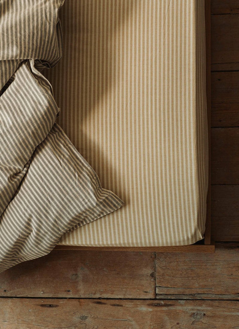 Organic Cotton Ticking Stripe Single Fitted Sheet | Ecru/Graphite