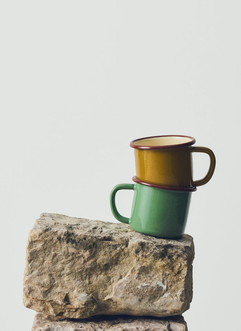 Contrast Rim Enamel Mug | Ochre/Chestnut