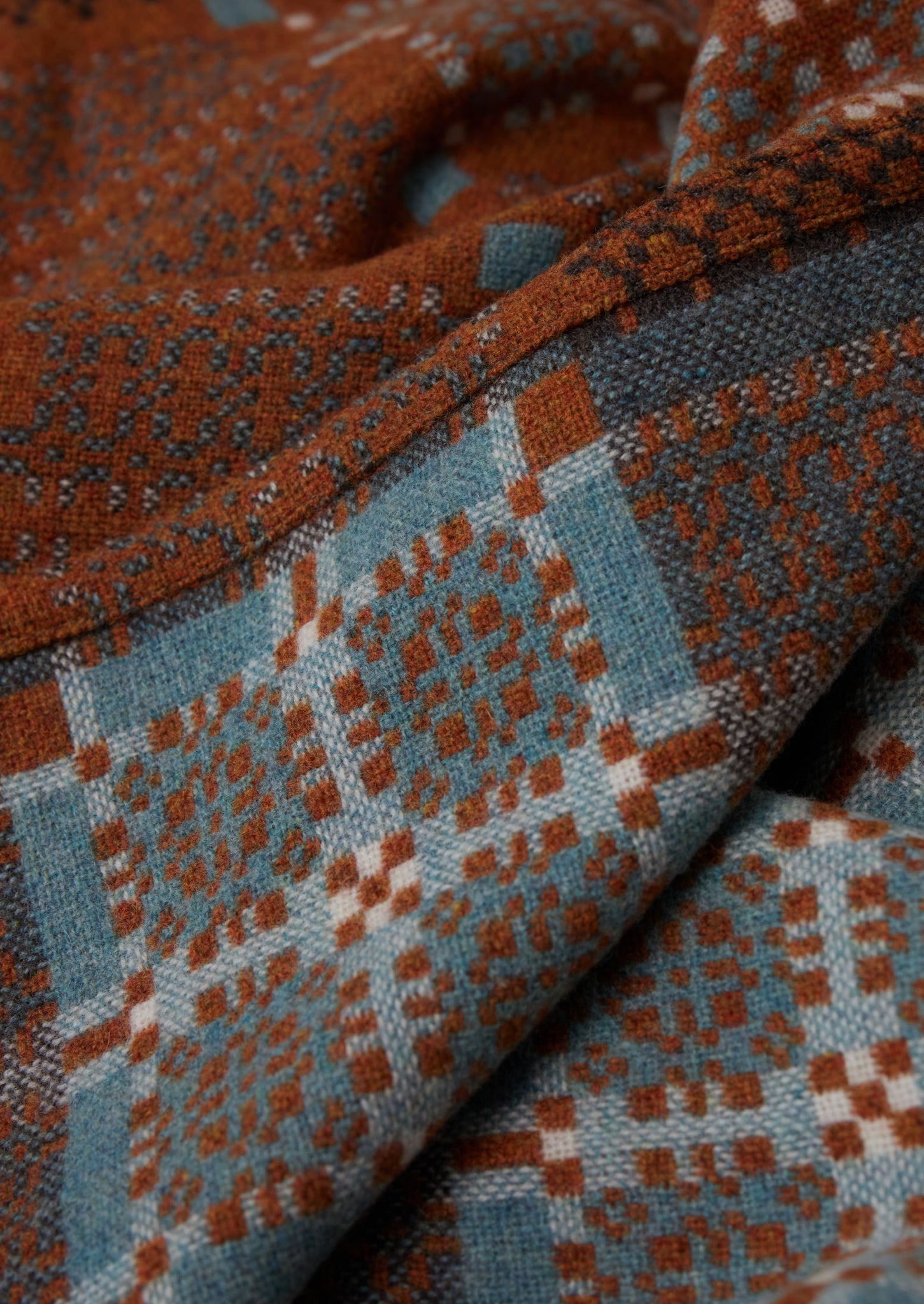 Melin Tregwynt Welsh Blanket | Rust/Topaz