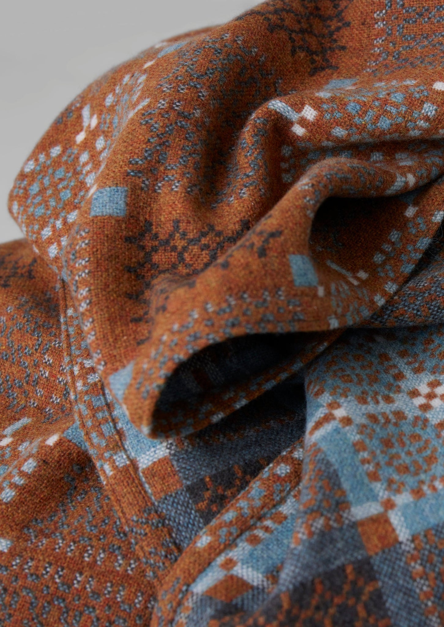 Melin Tregwynt Welsh Blanket | Rust/Topaz