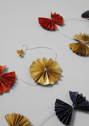 Cosmos Lokta Paper Rosette Garland | Twilight/Rust