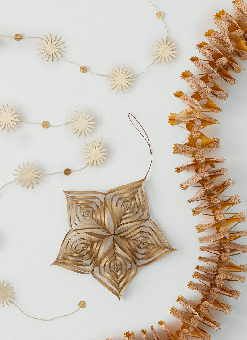 Petal Paper Tinsel | Natural/Gold