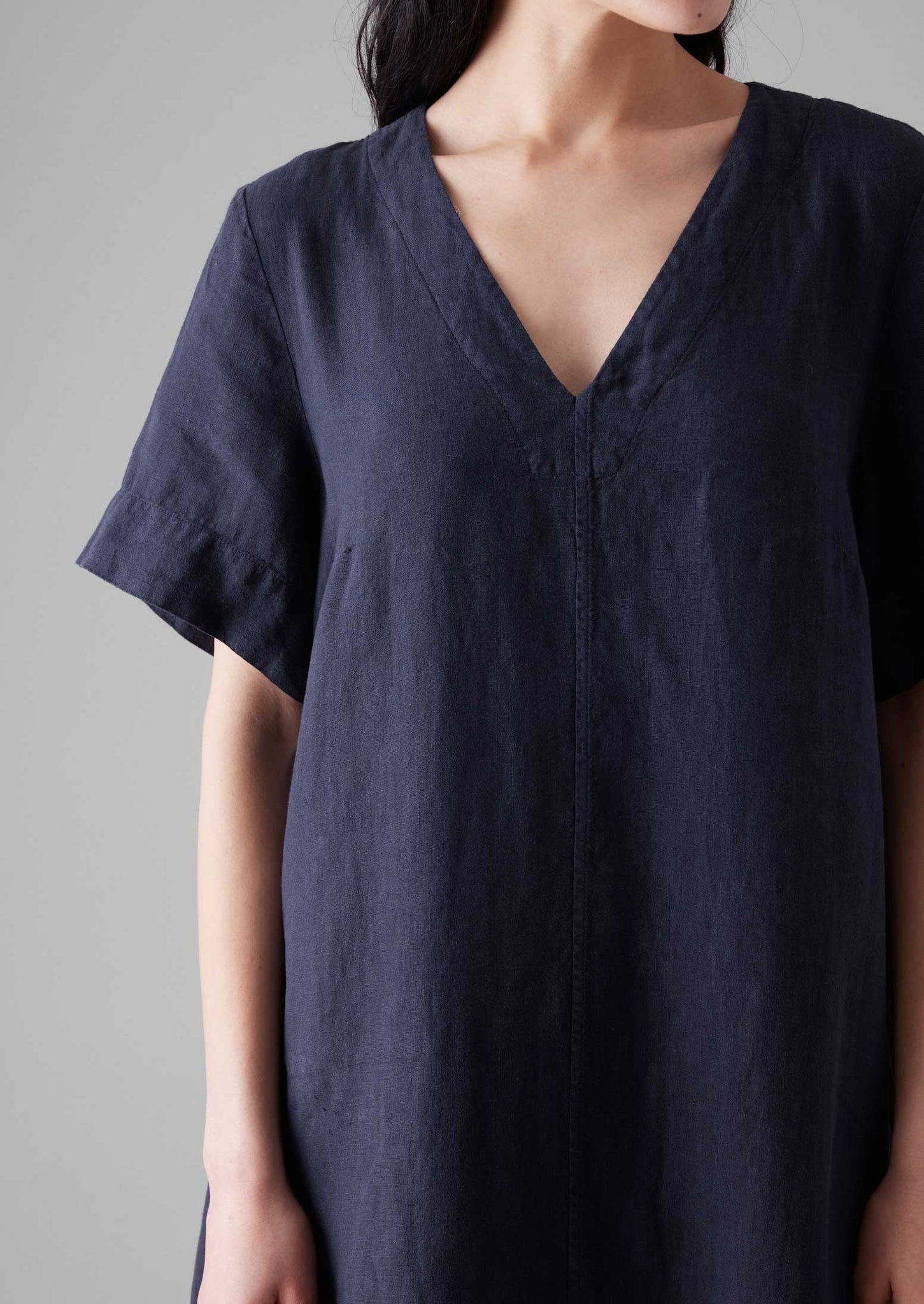 Garment Dyed Linen V Neck Dress | Midnight