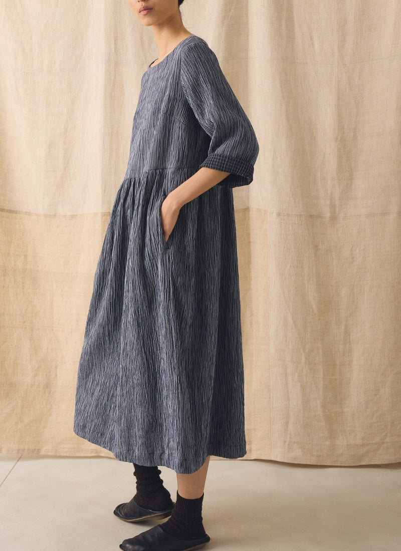 Freya Crinkle Cotton Dress | Dark Blue/White
