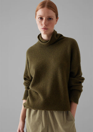 Roll Neck Wool Cashmere Sweater | Olive