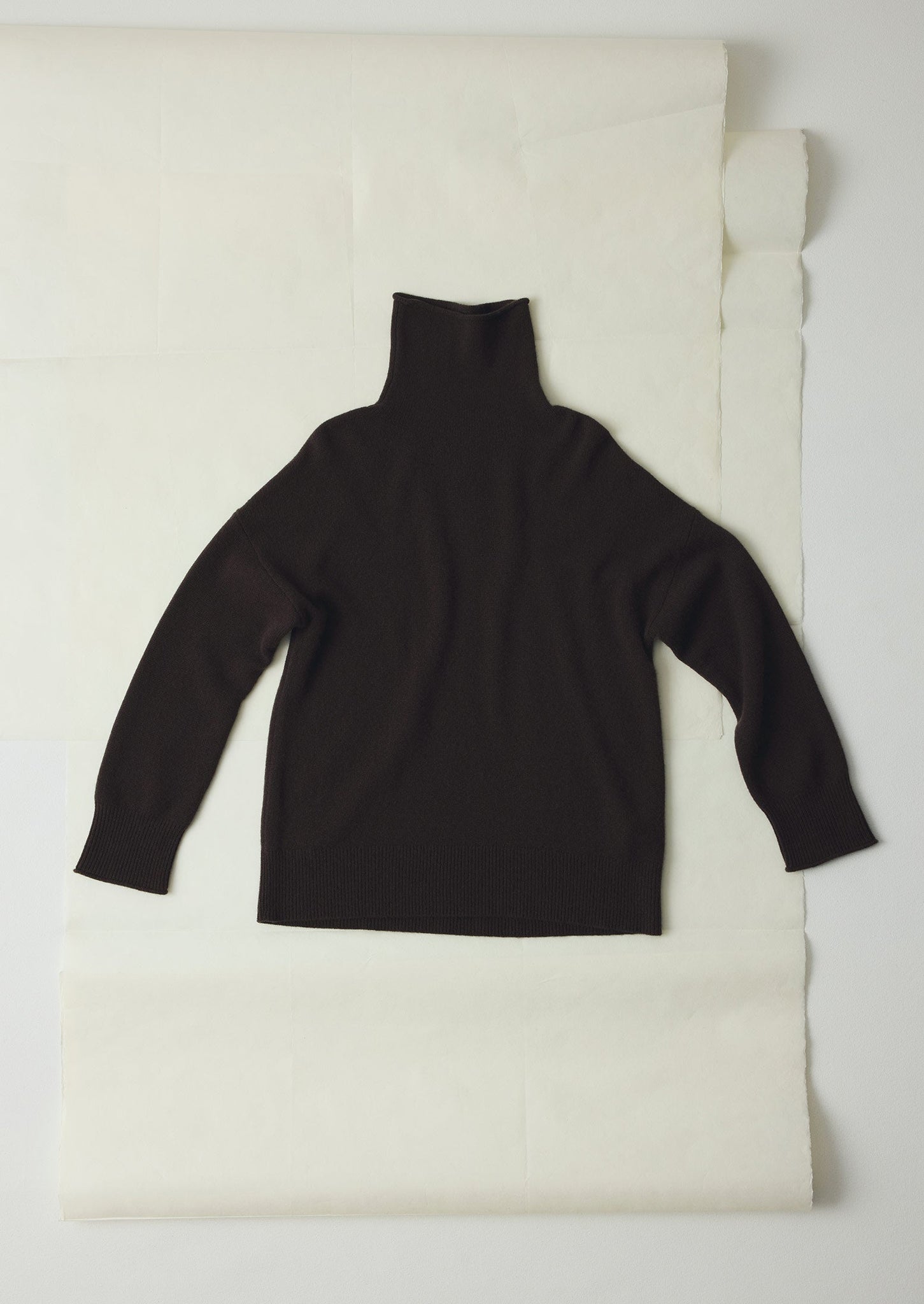 Roll Neck Wool Cashmere Sweater | Brown Umber