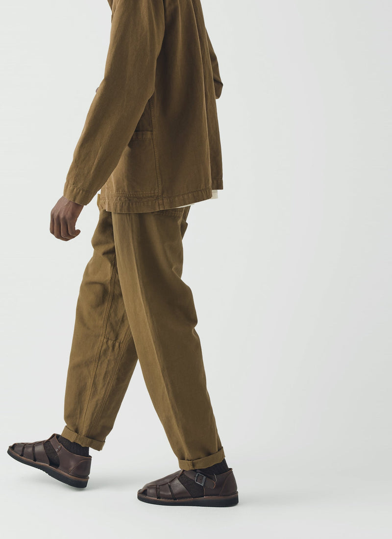 Arlo Garment Dyed Herringbone Jacket | Woodland Green