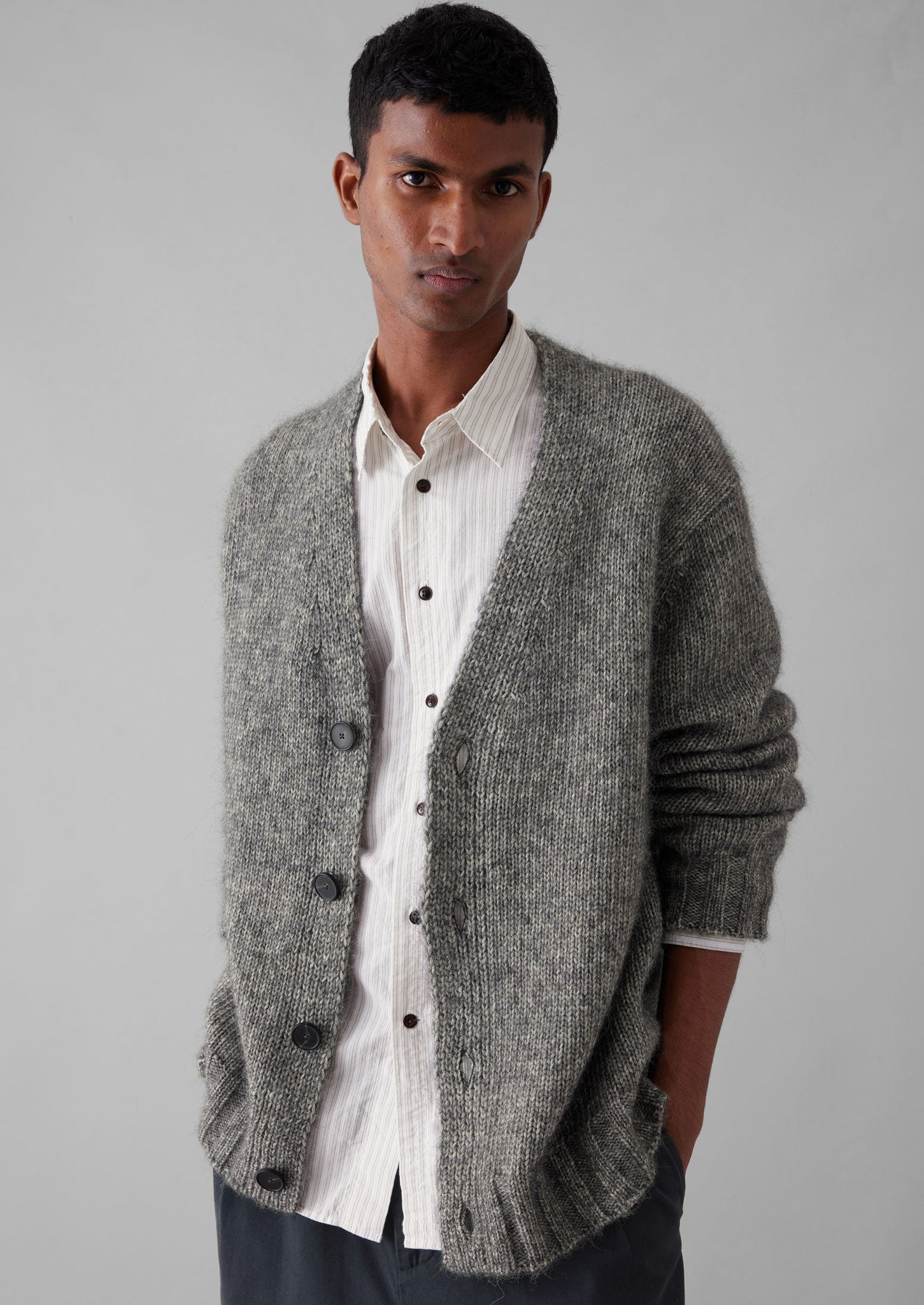 Alpaca Wool V-Neck Cardigan | Grey Melange