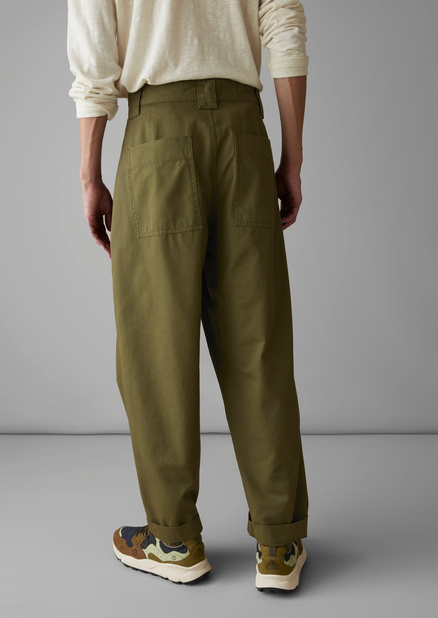 Garment Dyed Organic Cotton Tapered Trousers | Artichoke