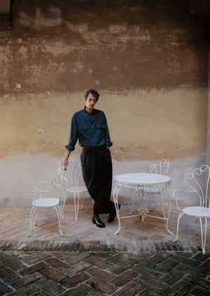 Wool Broken Herringbone Pleat Trousers | Charcoal Mouline