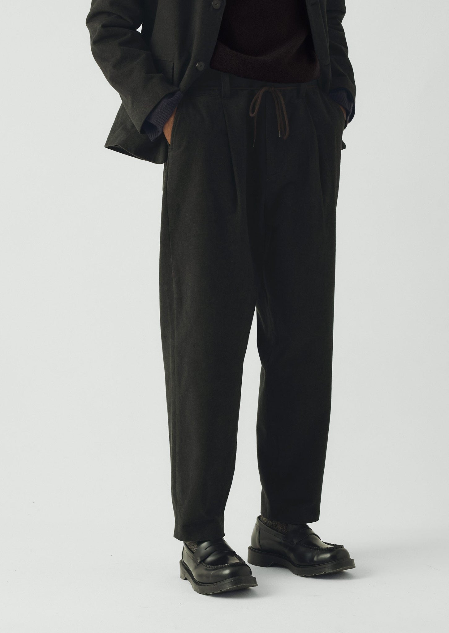 Duncan Brushed Cotton Trousers | Dark Olive