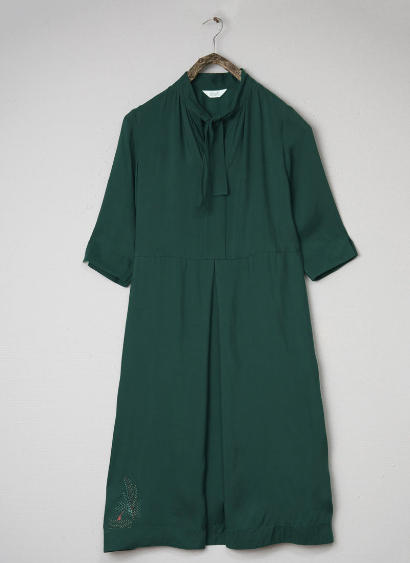 Renewed Tie Neck Dress Size 6 (076) | Sycamore