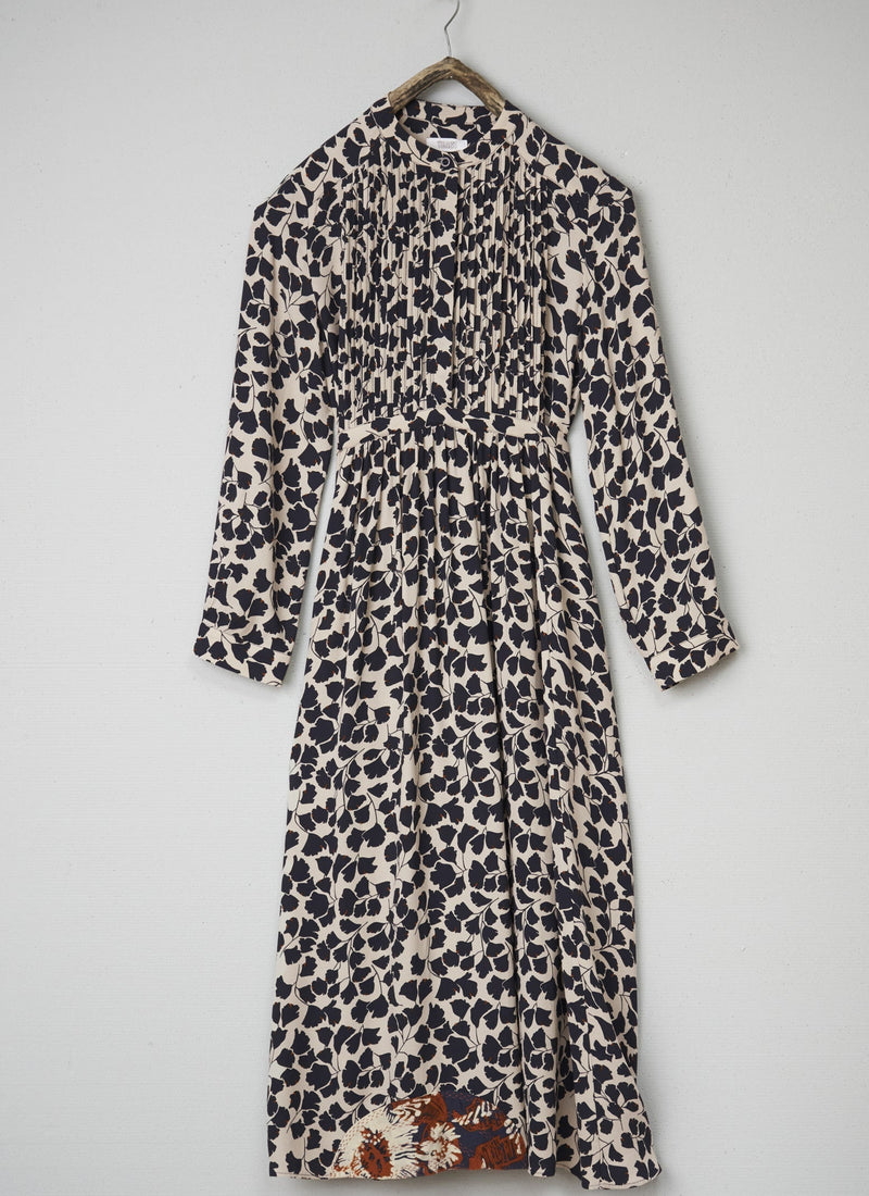 Renewed Trailing Leaf Pintuck Dress Size 8 (050) | Slate