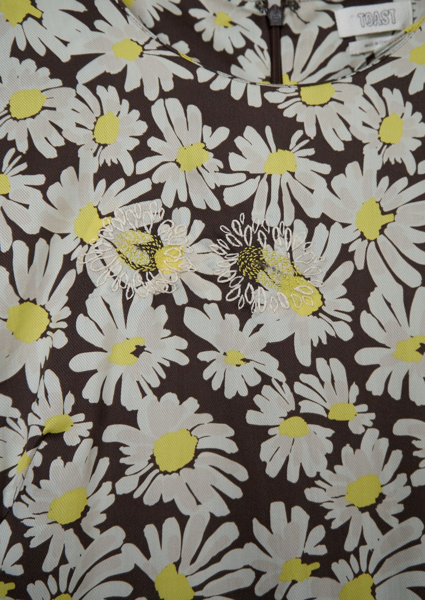 Renewed Rounded Sleeve Painted Daisy Dress Size 16 (117) | Billi Flower Yellow