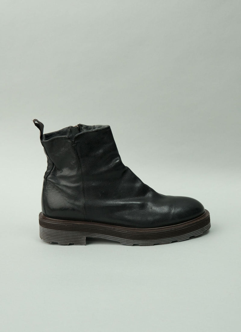 Reworn Sturlini Tread Sole Boots Size 40 (475) | Black