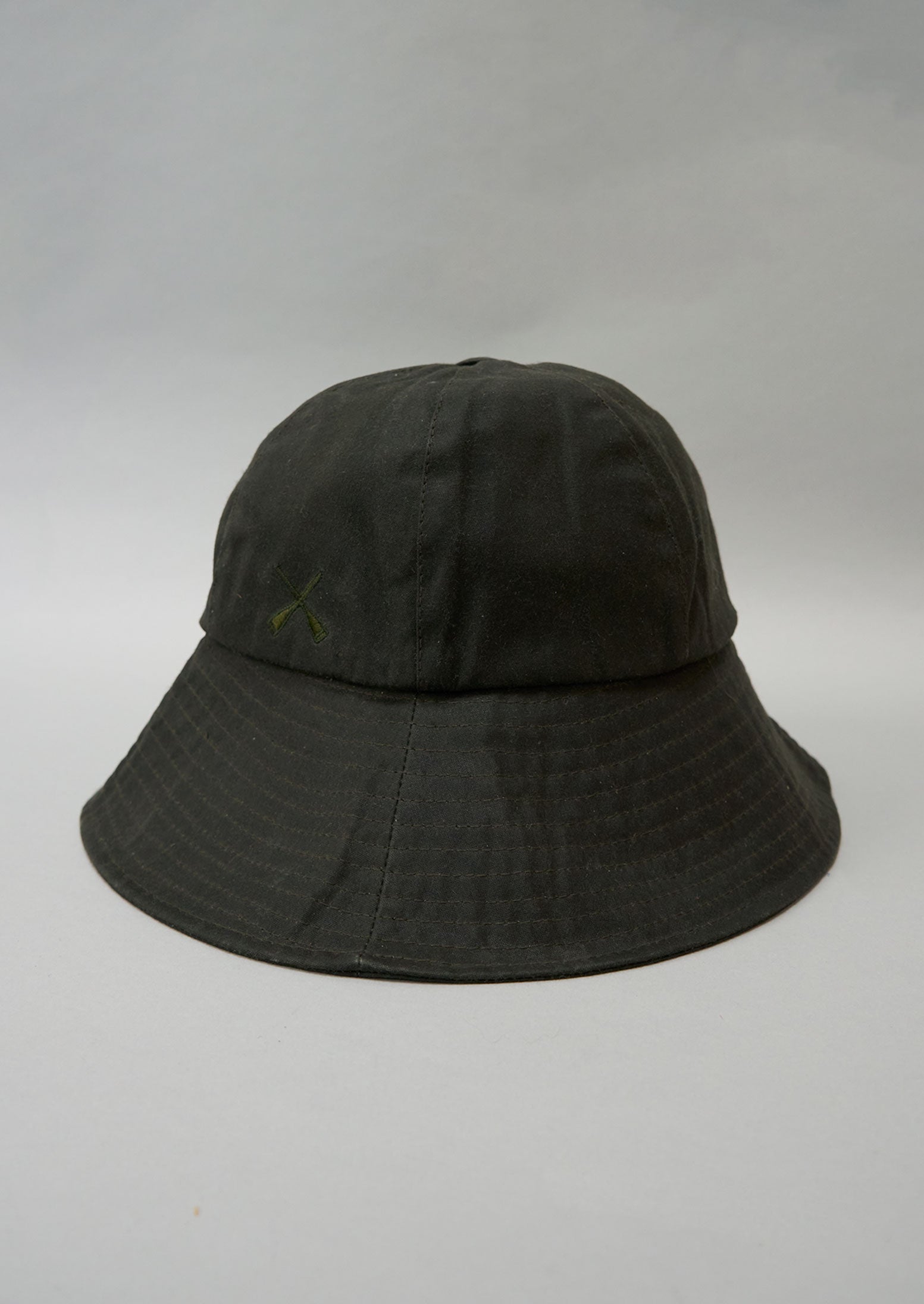 Reworn Waxed Cotton Hat (070) | Dark Olive