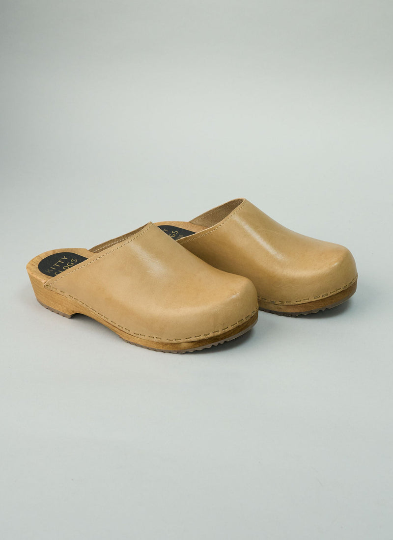 Reworn Kitty Clogs Size 37 (375) | Stone