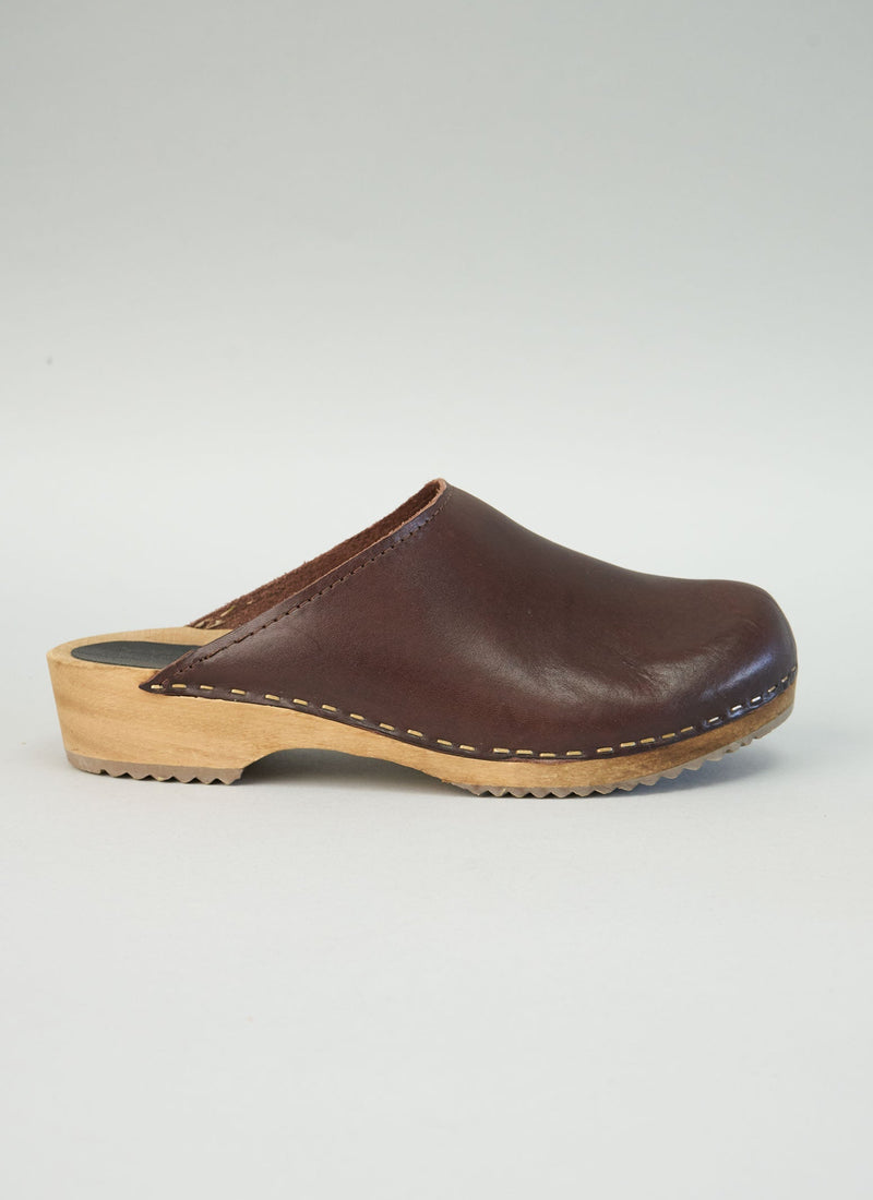Reworn Kitty Clogs Size 38 (082) | Cocoa