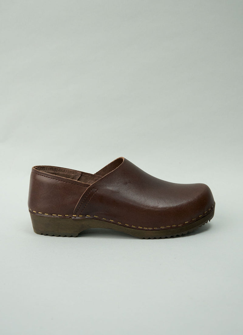 Reworn Kitty Clogs Size 37 (500) | Cacao