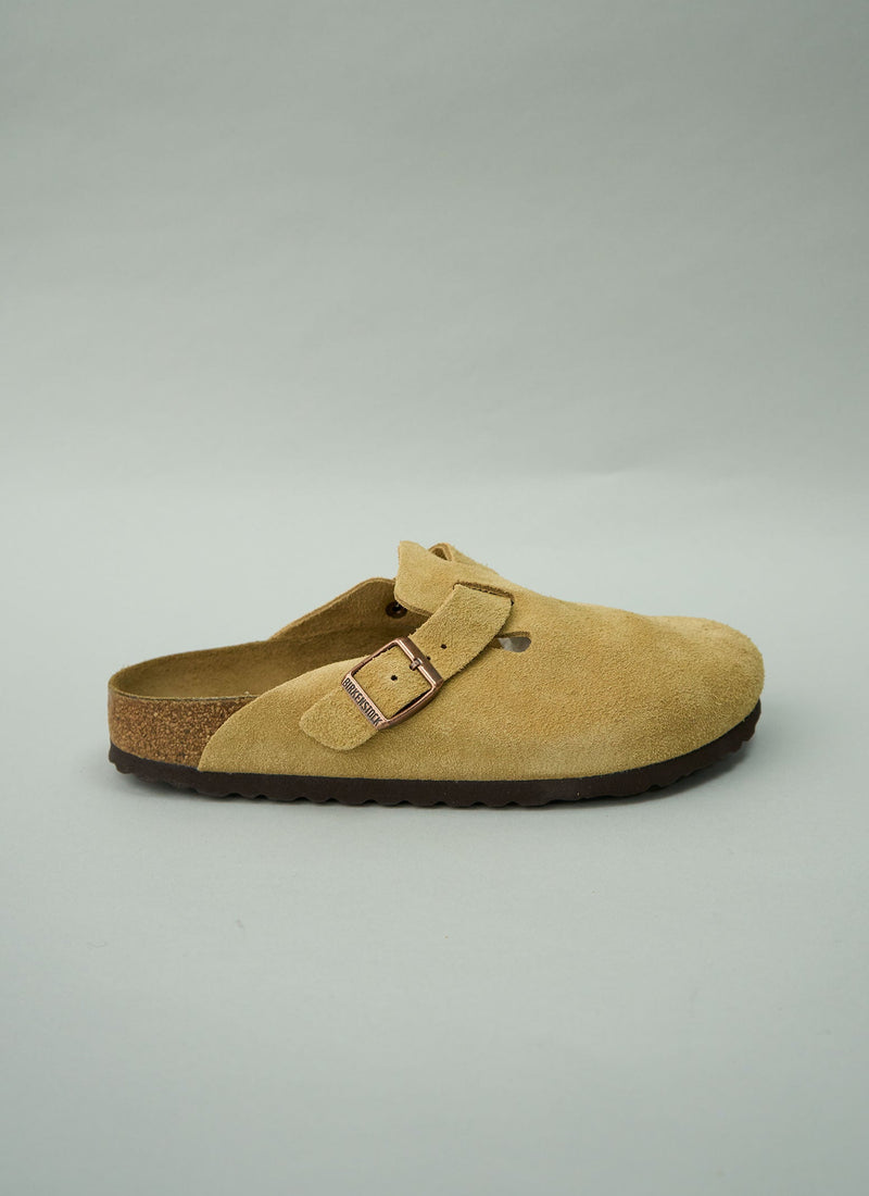 Reworn Birkenstock Suede Clogs Size 38 (786) | Latte