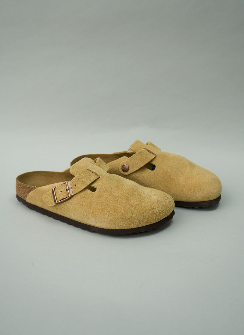 Reworn Birkenstock Suede Clogs Size 38 (786) | Latte