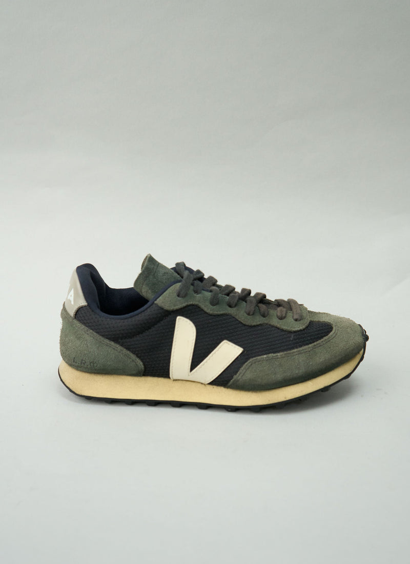 Reworn Veja Trainers Size 39 (797) | Multi