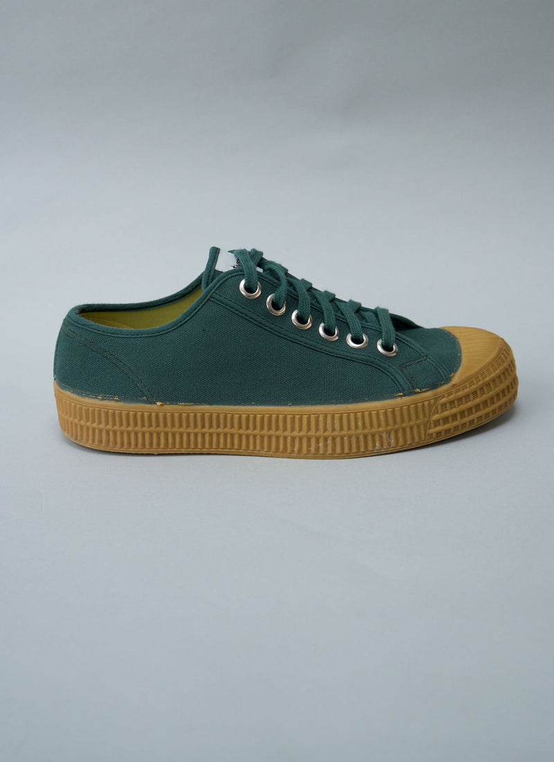 Reworn Novesta Plimsolls Size 40 (663) | Cedar
