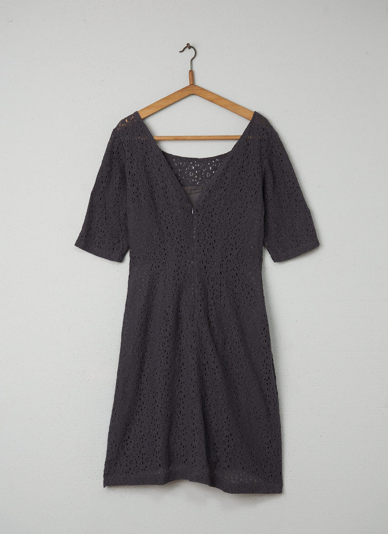 Reworn Lace Dress Size 14 (054) | Soft Grey