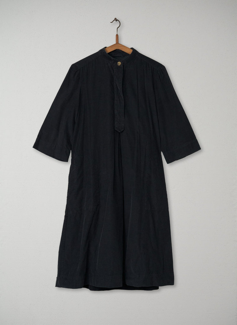 Reworn Needlecord Tunic Size 8 (074) | Black Olive