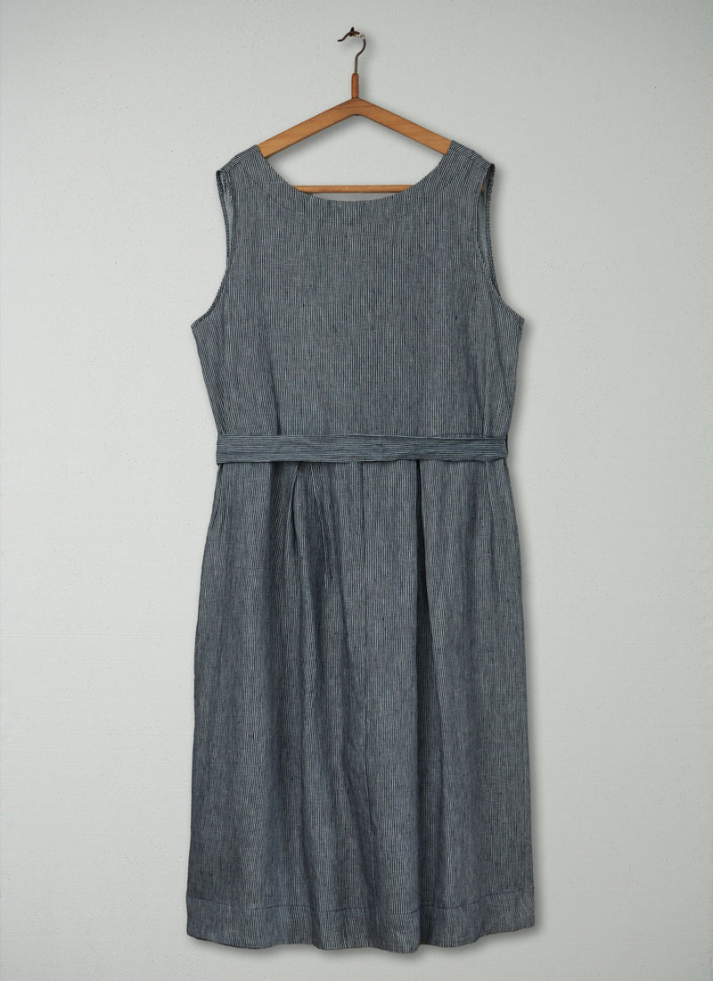 Reworn Linen Cross Back Dress Size 18 (490) | Indigo/Ecru