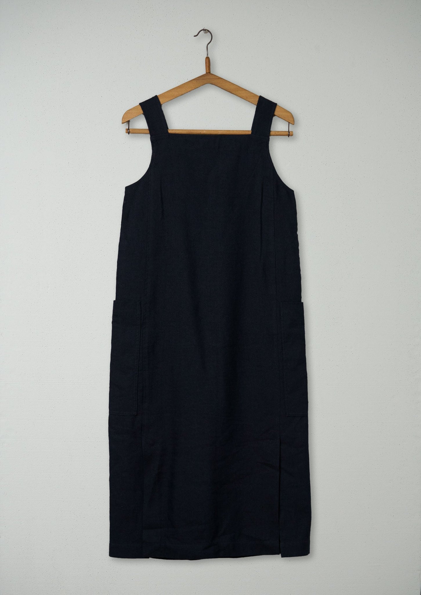 Reworn Wool Linen Pinafore Dress Size 6 (832) | Carbon