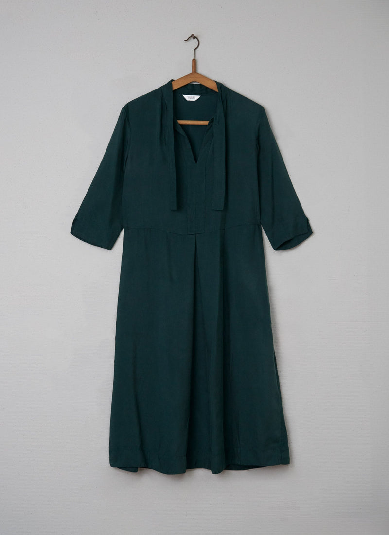 Reworn Tie Neck Dress Size 8 (082) | Sycamore