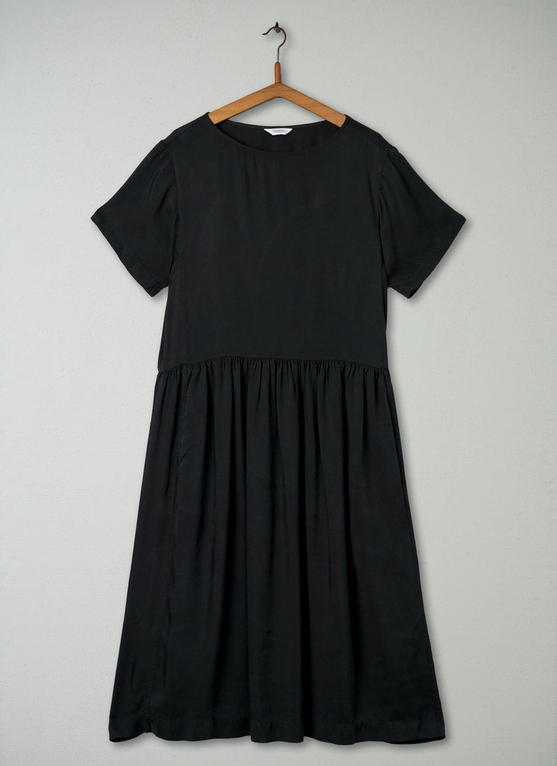 Reworn Dropped Waist Dress Size 16 (424) | Black